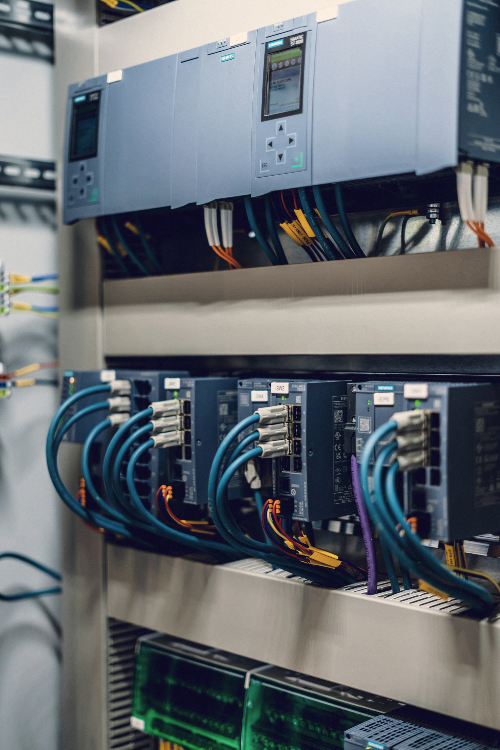 Network equipment and cabling in a server room